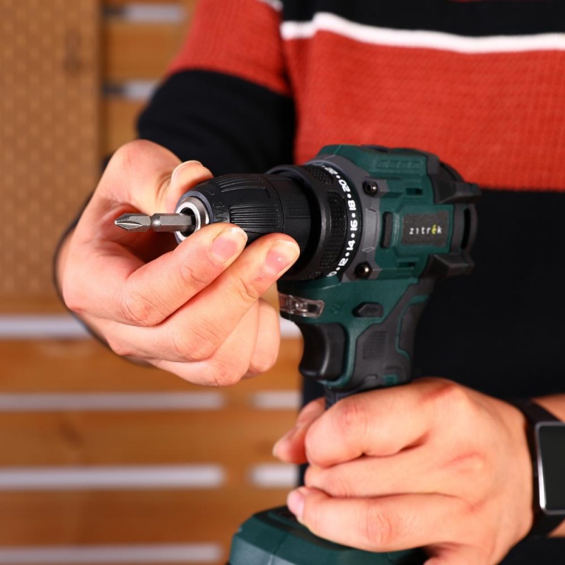 Zitrek Greenpower 20 PRO в кейсе, 20В, 2х2.0Ач (085-1314)